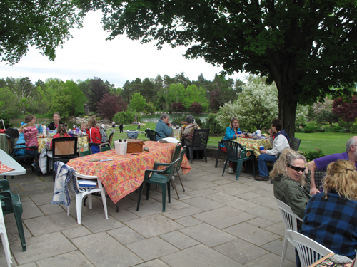 Sgarden_picnic_500